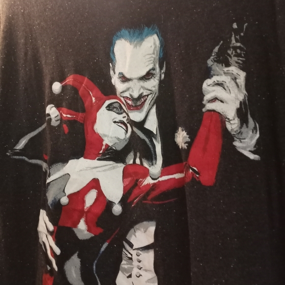 DC Comics Alex Ross Snowy Joker/Harley Quinn T shirt - Picture 2 of 3
